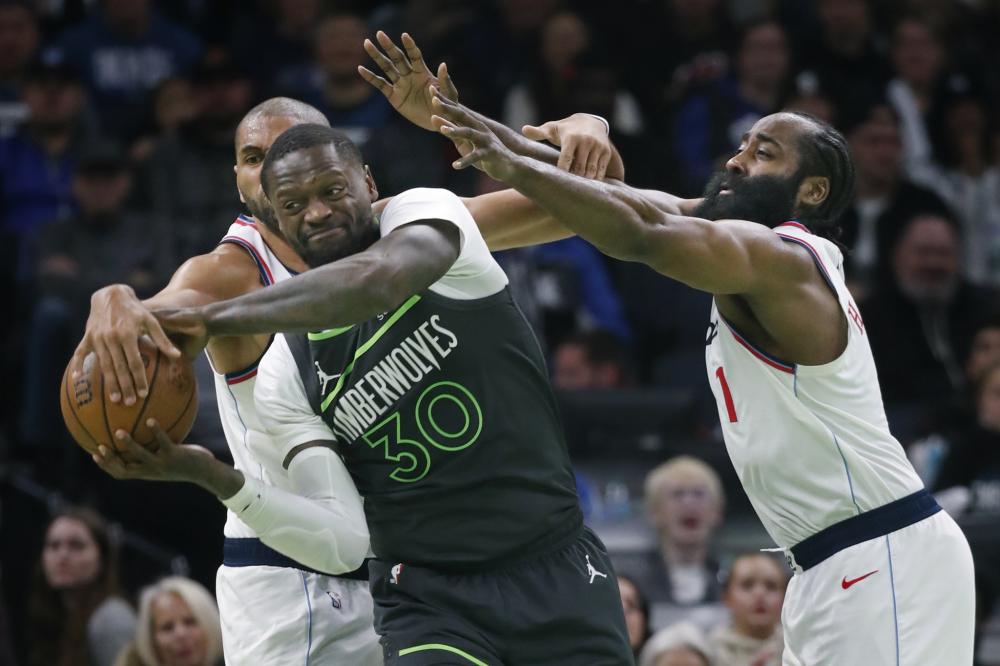 抱有很高的 抱有很高的