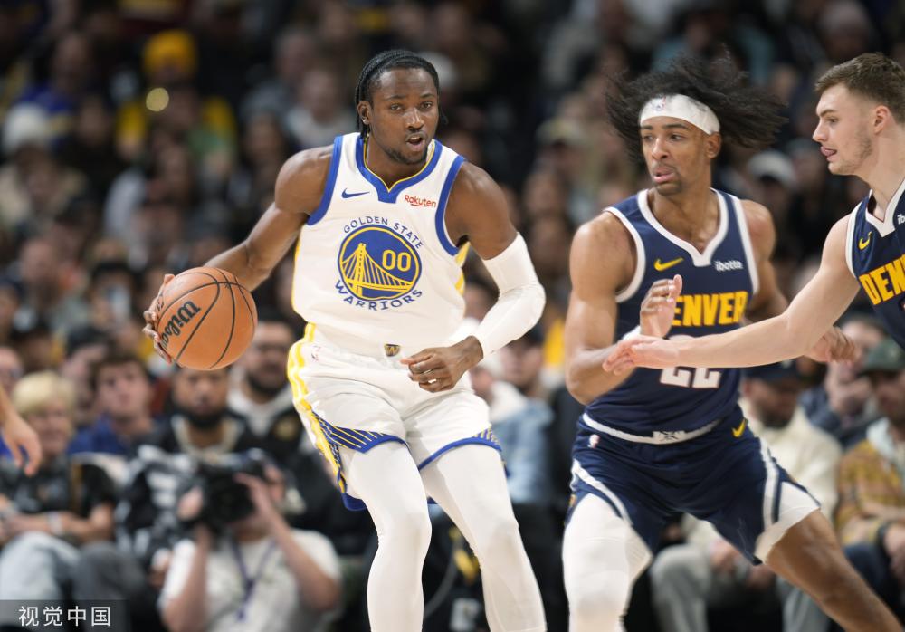 在这个充满 在这个充满