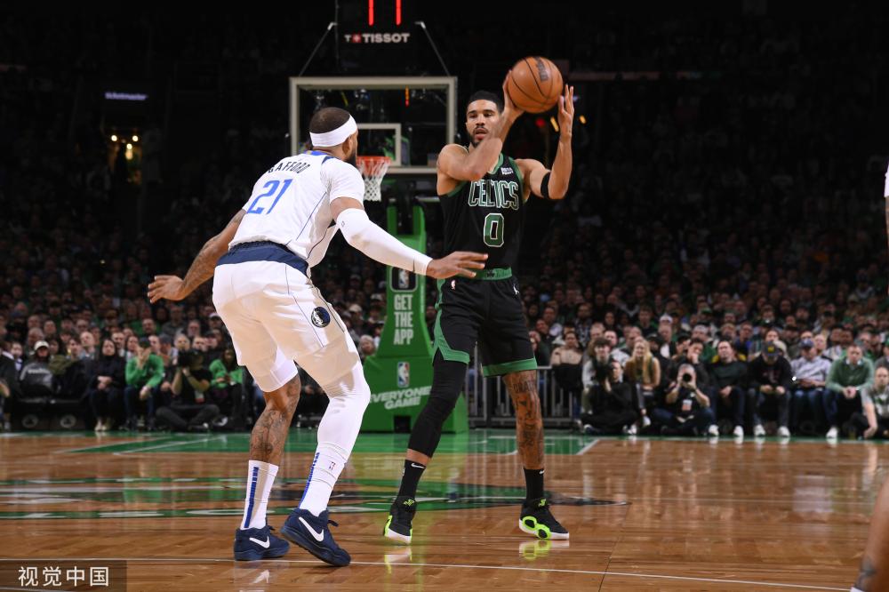 球员们的突 球员们的突