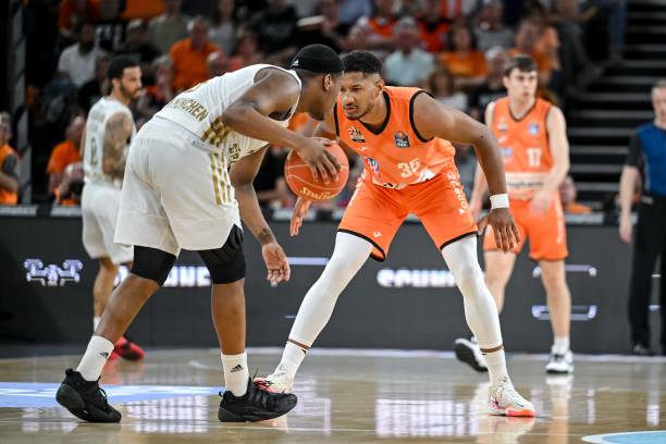 一直是国内 一直是国内